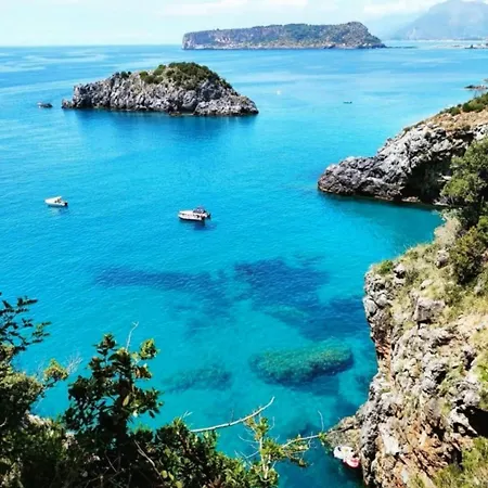 - Solarium * San Nicola Arcella