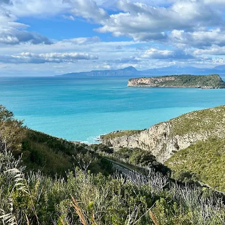 - Solarium * 산 니콜라 아르첼라