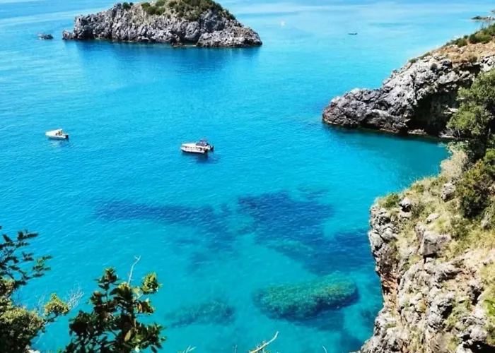 - Solarium * 圣尼科拉阿尔切拉